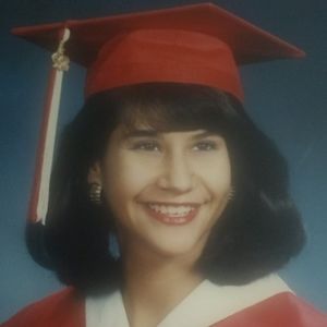 Meet your Posher, Claudia